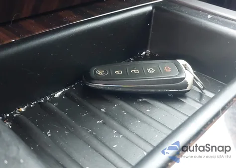 2016 Ford Expedition Platinum from USA, damaged, VIN 1FMJU1LT7GEF38398